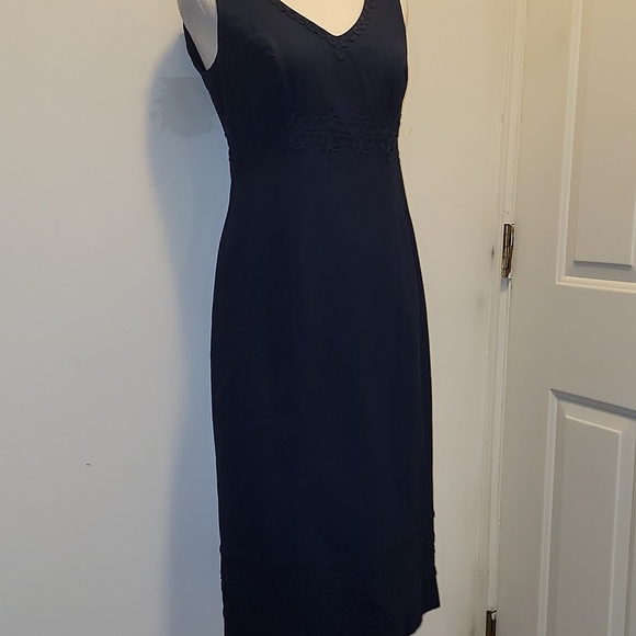 Boden Dresses & Skirts - Boden sleeveless midi Sheath dress 6 Long V Neck